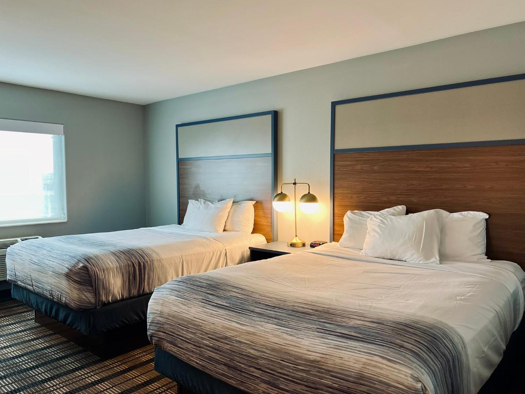 Americinn By Wyndham Beaver Dam Ngoại thất bức ảnh